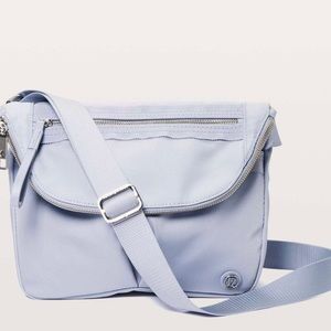 Lululemon FESTIVAL BAG II *5L